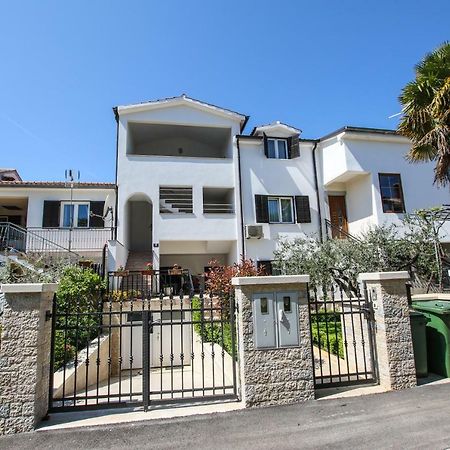Apartman Mila Lejlighed Poreč Eksteriør billede