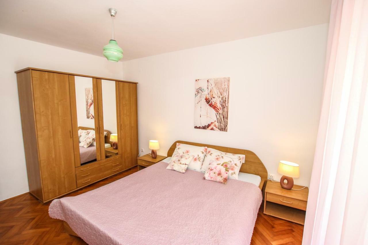 Apartman Mila Lejlighed Poreč Eksteriør billede